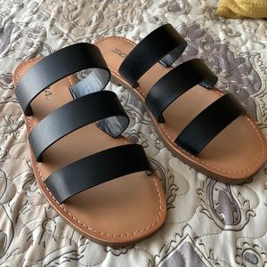 Black sandals